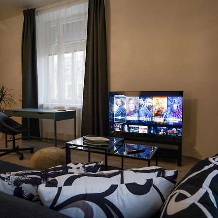 Lucy'S Apartments 올로모우츠 외부 사진